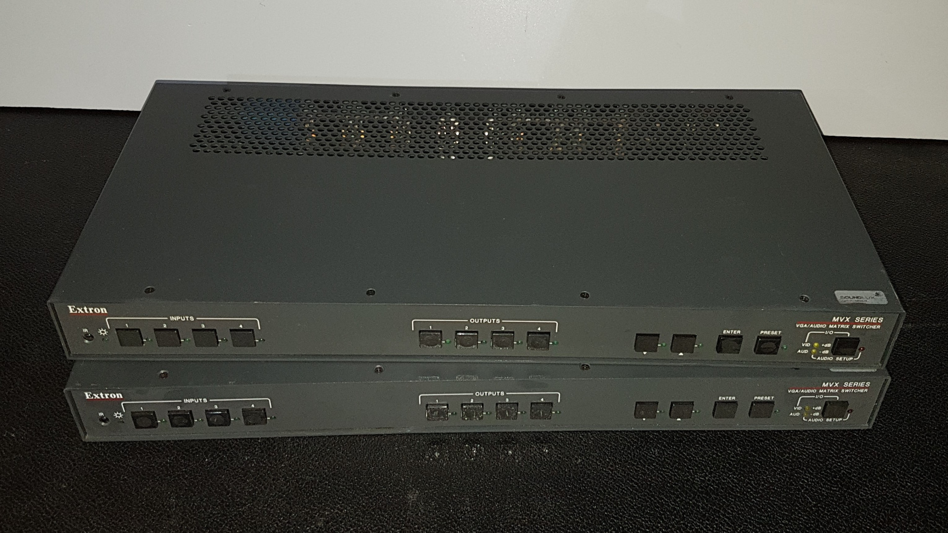 Extron MVX 44 VGA A 4x4 Kreuzschiene/Matrix 75 EUR Gebrauchte